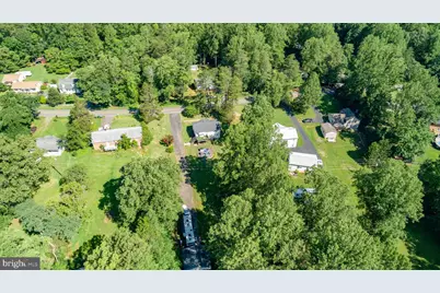 665 Holly Corner Rd, Fredericksburg, VA 22406 - Photo 73