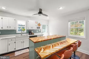 665 Holly Corner Rd, Fredericksburg, VA 22406 - Photo 13