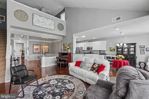 35 Battery Point Dr, Fredericksburg, VA 22406 - Photo 7