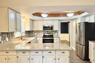 3302 Aquia Dr, Stafford, VA 22554 - Photo 11