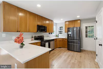 4 Falling Water Court, Fredericksburg, VA 22405 - Photo 5