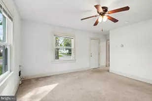 302 E Chatham St, Fredericksburg, VA 22405 - Photo 3