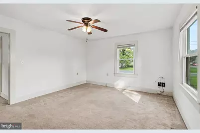 302 E Chatham Street, Fredericksburg, VA 22405 - Photo 5