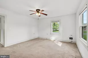 302 E Chatham St, Fredericksburg, VA 22405 - Photo 5