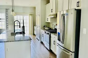 514 Landing Dr, Fredericksburg, VA 22405 - Photo 11