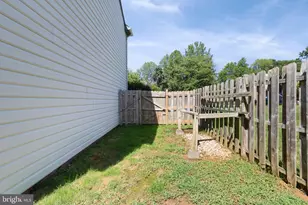 410 Wind Ridge Dr, Stafford, VA 22554 - Photo 21
