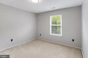 906 Kings Crest Dr, Stafford, VA 22554 - Photo 17