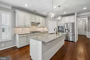 132 Long Point Dr, Fredericksburg, VA 22406 - Photo 13