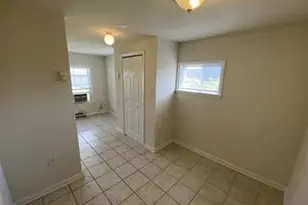 181 Truslow Rd, Fredericksburg, VA 22405 - Photo 3