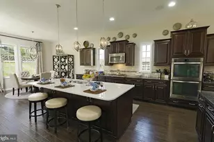 141 Coachman Cir, Stafford, VA 22554 - Photo 5