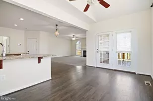 950 Grouse Pointe Dr, Stafford, VA 22556 - Photo 25