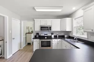 9 Pebble Pl, Fredericksburg, VA 22405 - Photo 13