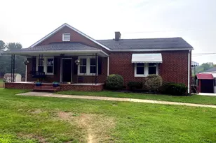 1236 Mountain View Rd, Fredericksburg, VA 22406 - Photo 1