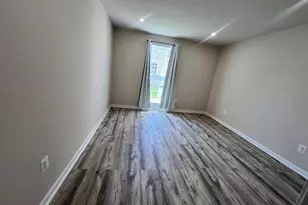 407 Apricot St, Stafford, VA 22554 - Photo 5