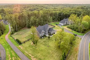 967 Mountain View Rd, Fredericksburg, VA 22406 - Photo 5