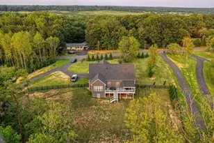 967 Mountain View Rd, Fredericksburg, VA 22406 - Photo 3