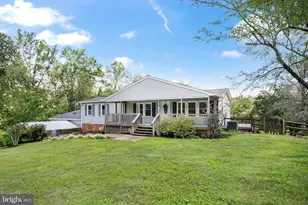 104 Holly Dr, Stafford, VA 22556 - Photo 9
