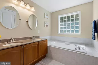211 Shaw Court, Fredericksburg, VA 22405 - Photo 15