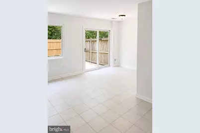 1224 Thomas Jefferson Place, Fredericksburg, VA 22405 - Photo 5