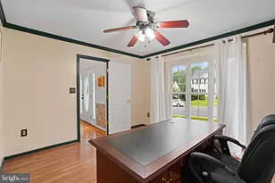 71 Basalt Dr, Fredericksburg, VA 22406 - Photo 17