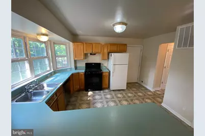 9 Brown Circle, Fredericksburg, VA 22405 - Photo 11