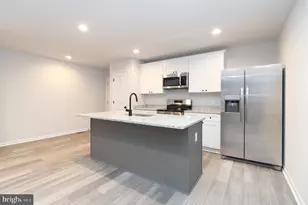 1194 Holly St, Fredericksburg, VA 22405 - Photo 11