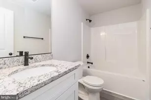 1194 Holly St, Fredericksburg, VA 22405 - Photo 19