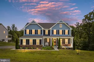 207 Southern View Dr, Fredericksburg, VA 22405 - Photo 1