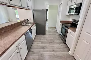 2038 Dewey Dr, Stafford, VA 22554 - Photo 9