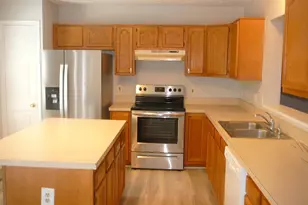 406 Park Cove Dr, Stafford, VA 22554 - Photo 3