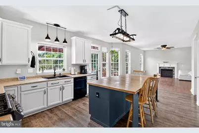 114 Limestone Way, Fredericksburg, VA 22406 - Photo 5