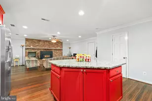 22 Sandy Ln, Stafford, VA 22554 - Photo 7