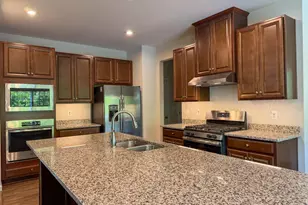 209 Courthouse Manor Dr, Stafford, VA 22554 - Photo 3