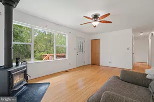 132 Hemp Rd, Fredericksburg, VA 22406 - Photo 5