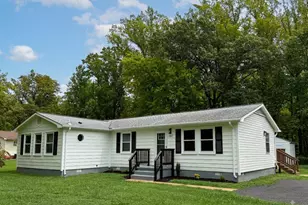707 Holly Corner Rd, Fredericksburg, VA 22406 - Photo 1