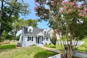 5 Graham St, Fredericksburg, VA 22405 - Photo 1