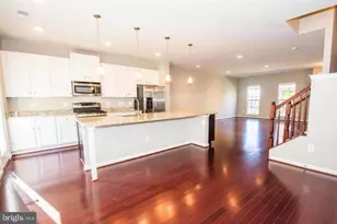207 Almond Dr, Stafford, VA 22554 - Photo 9