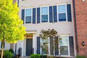 207 Almond Dr, Stafford, VA 22554 - Photo 1