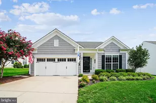 33 Battery Point Dr, Fredericksburg, VA 22406 - Photo 1