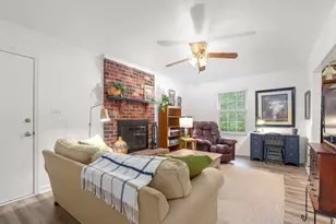 4 Hamlin Dr, Fredericksburg, VA 22405 - Photo 9