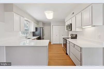 17 S Pointe Lane, Fredericksburg, VA 22405 - Photo 5
