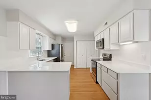 17 S Pointe Ln, Fredericksburg, VA 22405 - Photo 5