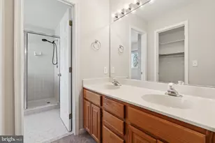 17 S Pointe Ln, Fredericksburg, VA 22405 - Photo 13