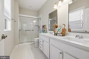 153 Smithfield Way, Fredericksburg, VA 22406 - Photo 15