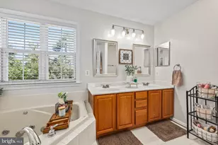 1 Bells Ridge Dr, Stafford, VA 22554 - Photo 17