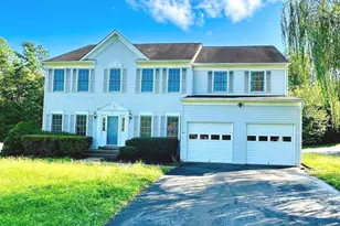 19 Sunrise Valley Ct, Stafford, VA 22554 - Photo 1