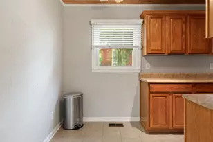 1404 Forbes St, Fredericksburg, VA 22405 - Photo 13