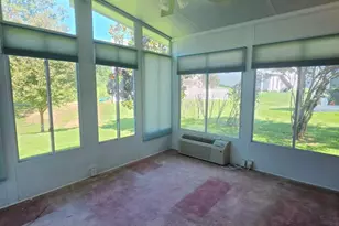 14 Lucketts Dr, Fredericksburg, VA 22406 - Photo 25