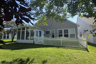 14 Lucketts Dr, Fredericksburg, VA 22406 - Photo 5