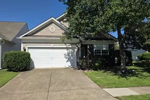 14 Lucketts Dr, Fredericksburg, VA 22406 - Photo 1